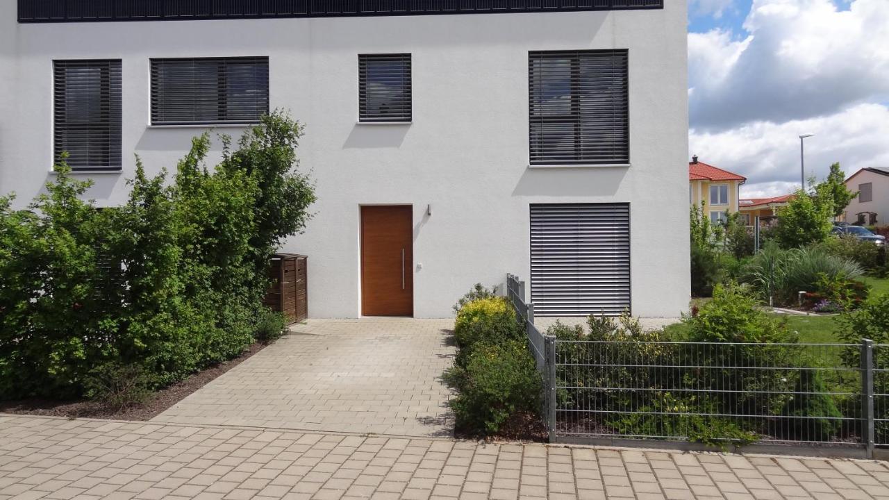 2-Zimmer-Wohnung Bei Nuernberg Mit S-Bahn-Anschluss Postbauer-Heng Exterior photo